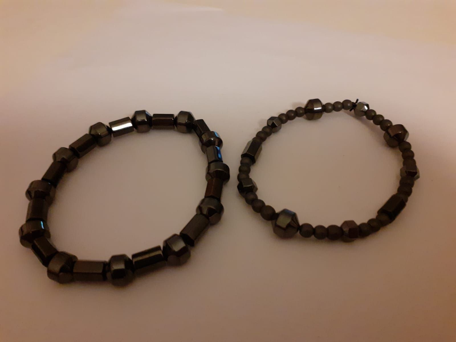 Armbänder & -reifen: 2 Armbänder – Neu und originalverpackt aus Stansstad von kam_5wgj 1