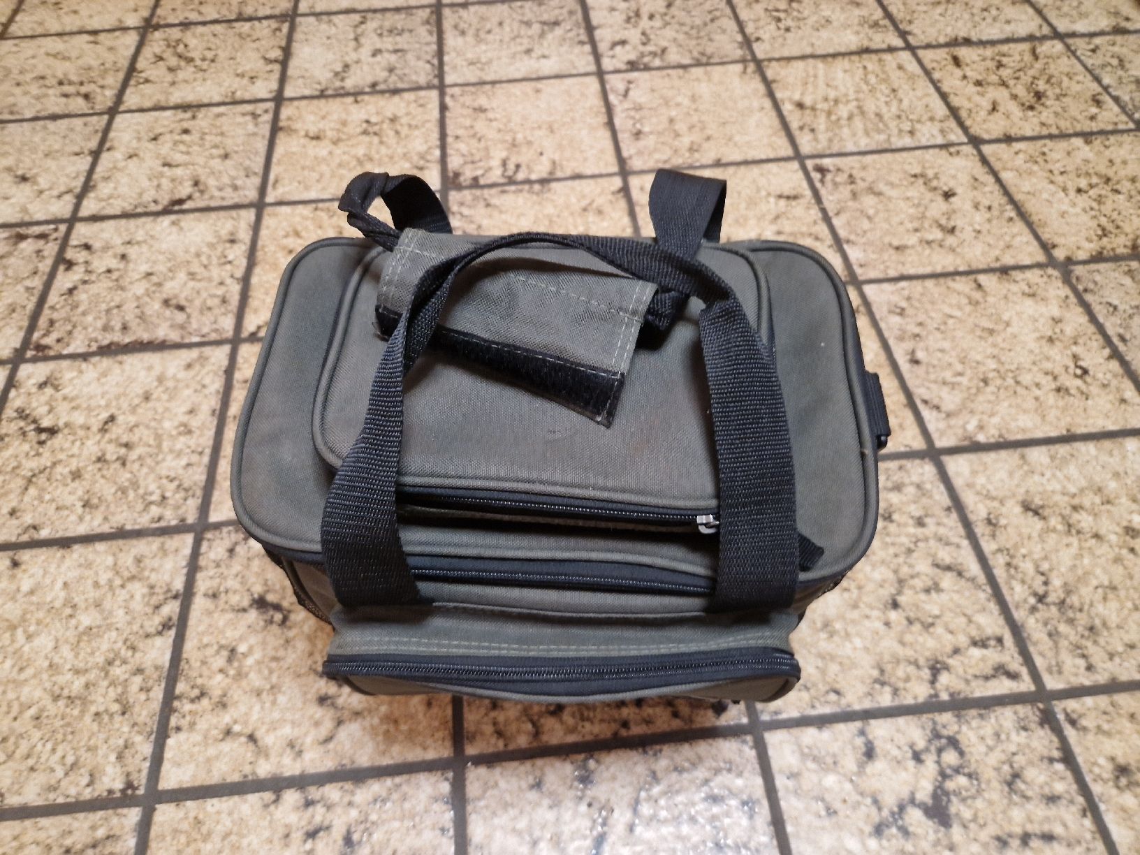 Borse: Anglertasche crane – Usato da Knutwil venduto da mey_cm9n 1
