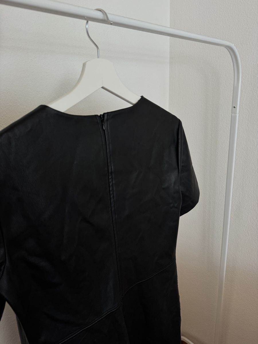 Esprit Vestiti: Schwarzes Kleid in Lederoptik – Usato da Zürich venduto da s.o13 3
