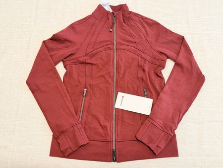 🆕 Lululemon Define Track Jacket Luon™ – Burgundy, Size 4