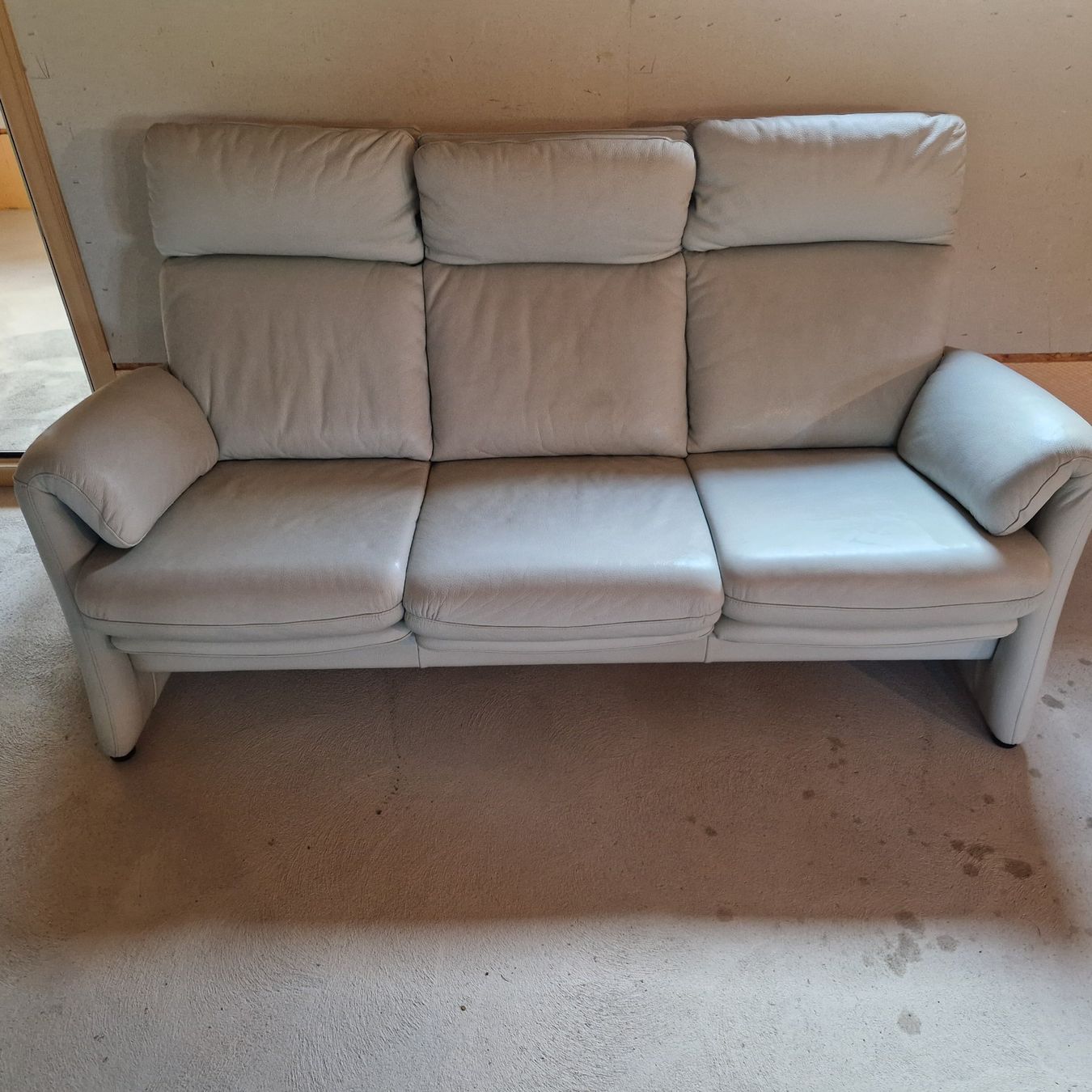 Sofas: sofa – D'occasion à Appenzell Eggerst. par Nisblismees 3