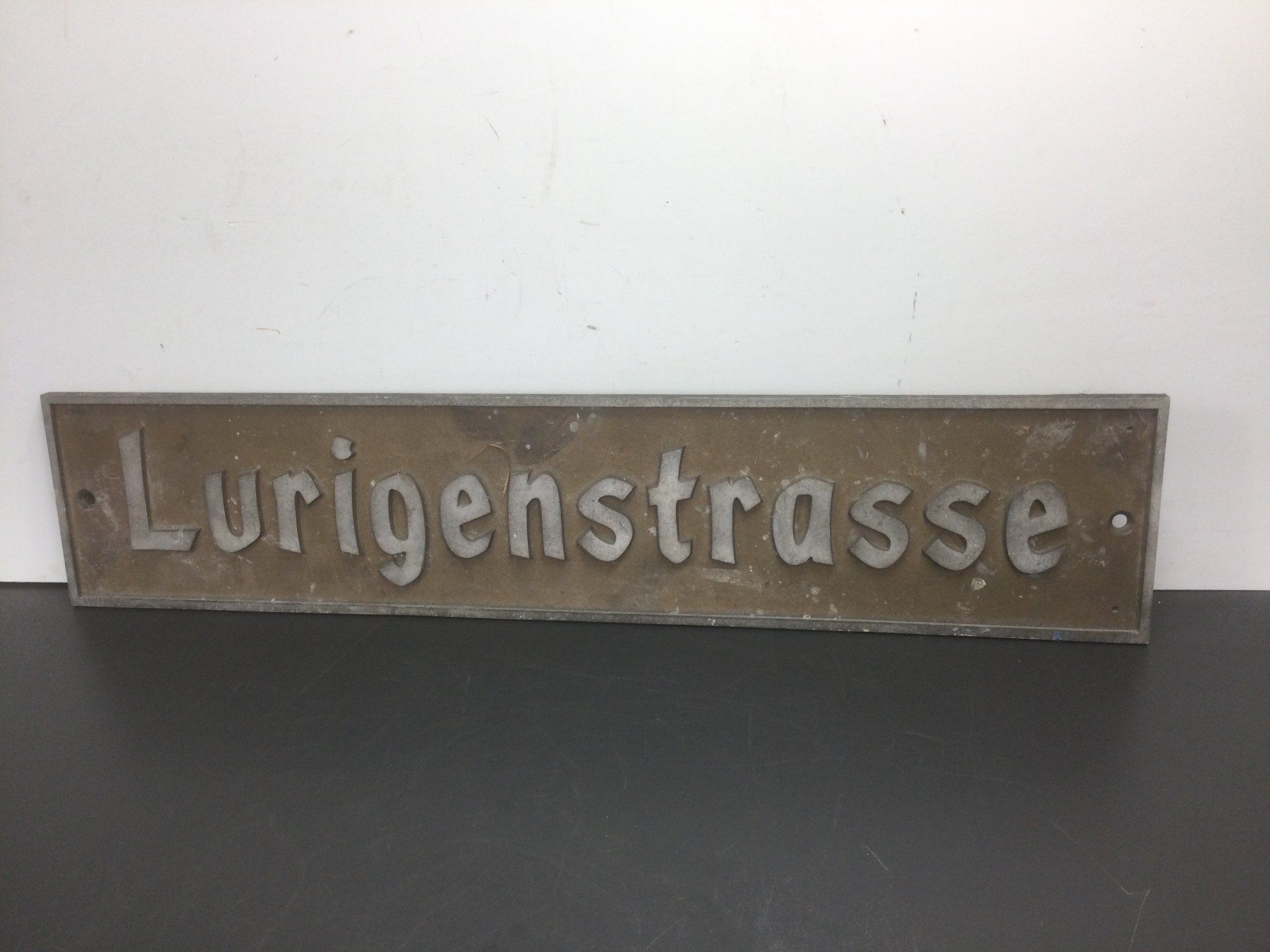 Insegne: Altes Strassenschild Lurigenstrasse – Usato da Wangen SZ venduto da kuriosum12
