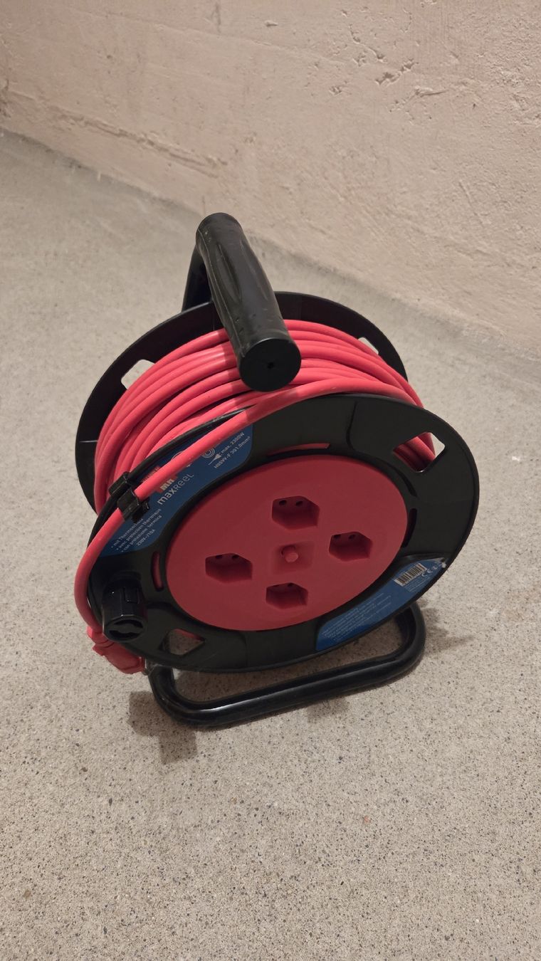Kabel: Kabelrolle 25m, 230V, 2300W – Gebraucht aus Frauenfeld von Veilside_08 2