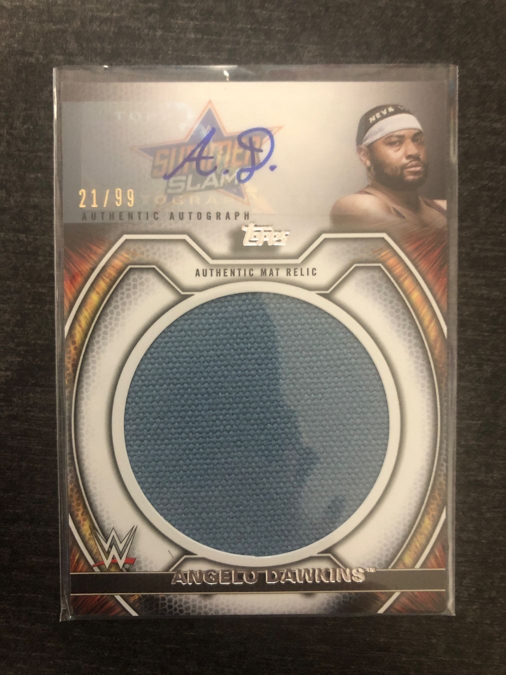 Topps Carte collezionabili: Topps WWE Angelo Dawkins Patch-Autogramm 21/99 – Usato da Wangenried venduto da Garagara