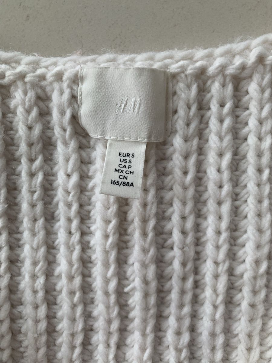 Maglioni & Felpe: Kurzer Pullover mit V- Ausschnitt von H&M Gr. S – Usato da Ellikon an der Thur venduto da Bali1999 3