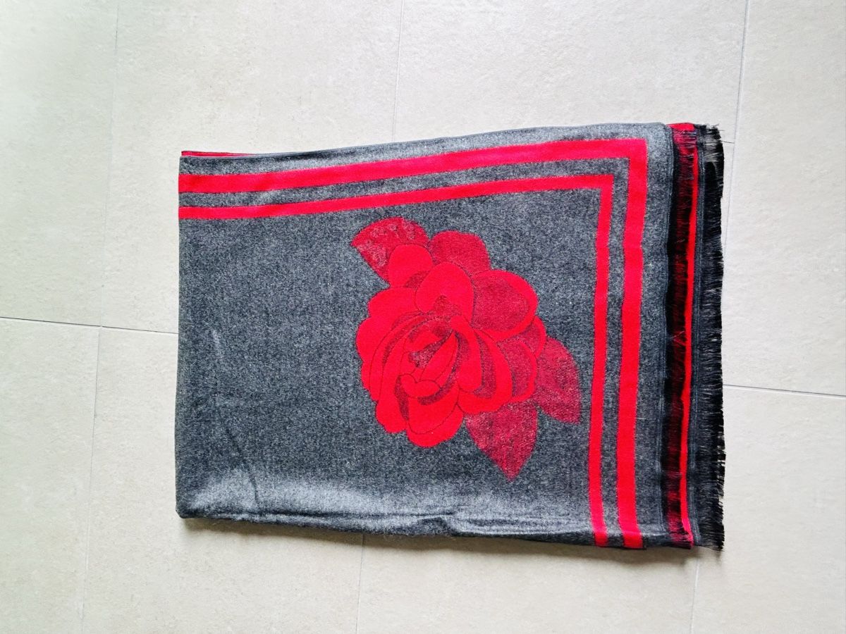 Foulard & Sciarpe: Écharpe en cachemire – Nuovo e nell'imballaggio originale da Founex venduto da etswang 2