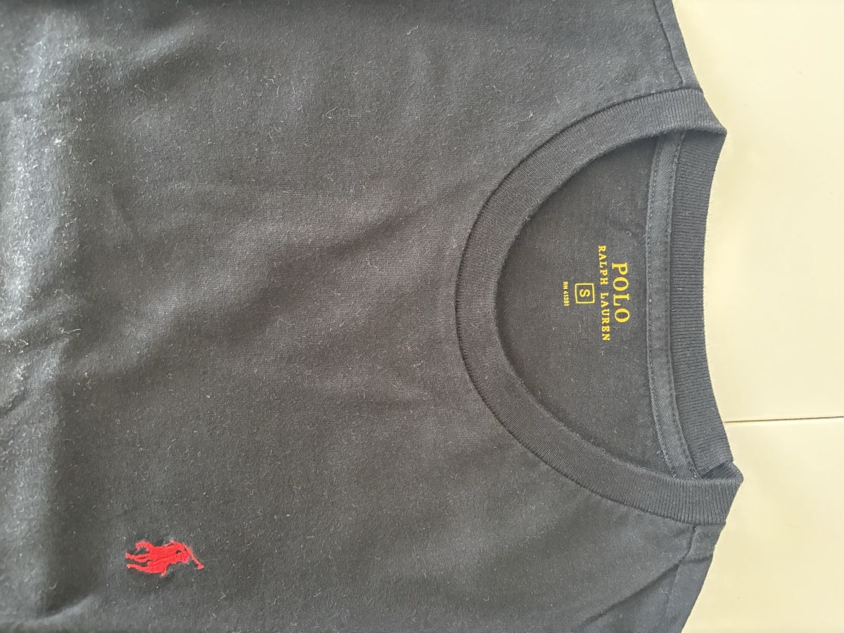 Ralph Lauren T-shirt: Pull fin Ralph Lauren taille S – Usato da Châtelaine venduto da Cartoon19 1