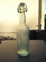 sehr seltene, weisse Bierflasche BRAUEREI USTER EXPORT BIER