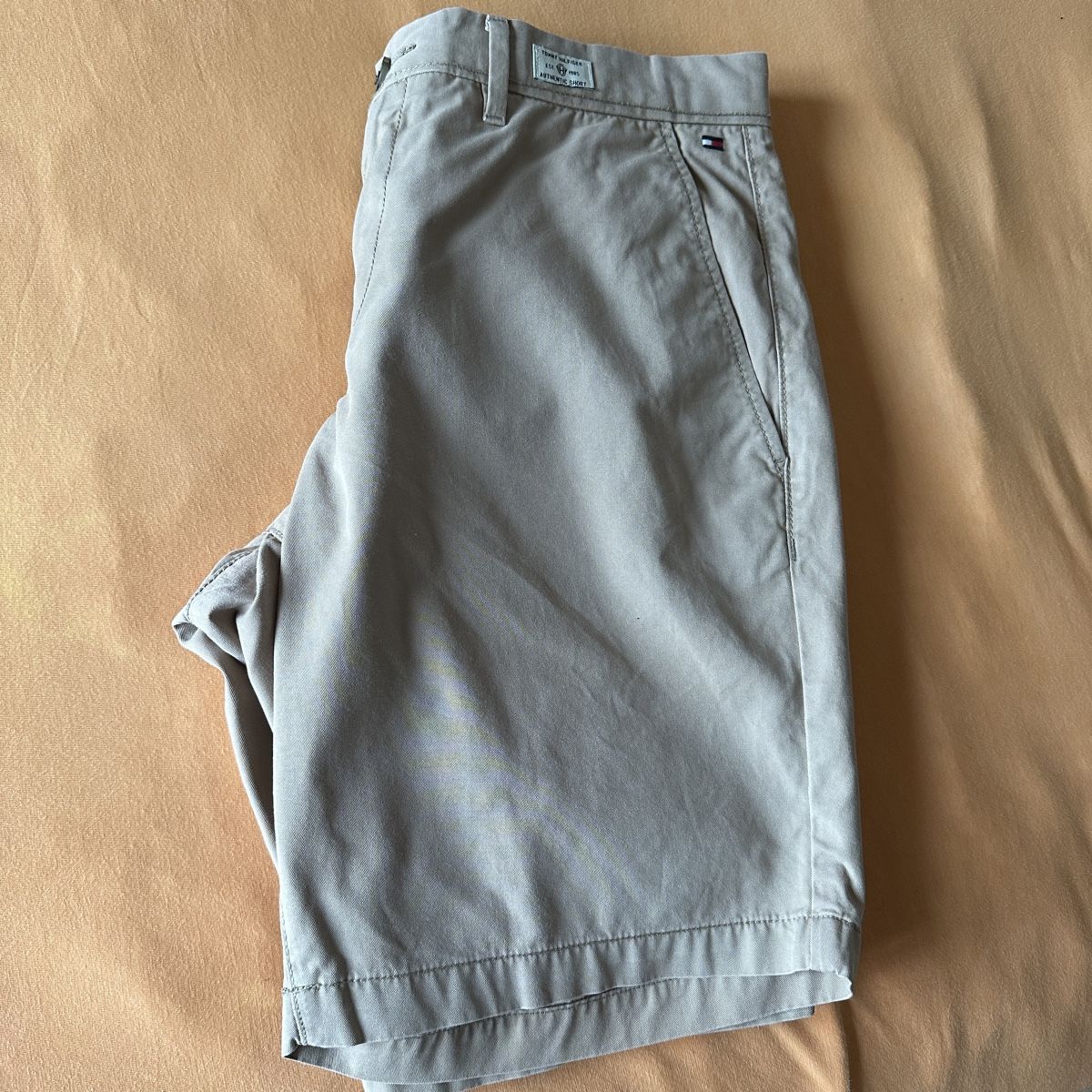 Tommy Hilfiger Hosen: Tommy Hilfiger Shorts – Neu (gemäss Beschreibung) aus Wallisellen von Last_Chance_Sale 6