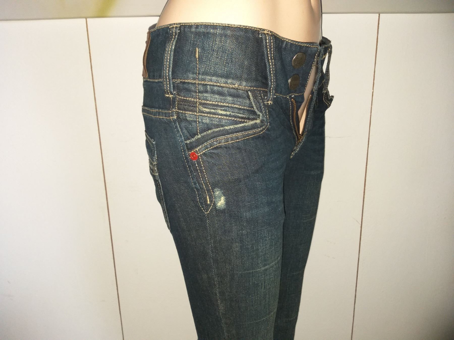 IKKS Jeans: I. CODE BY IKKS Jeans taille / Grosse 25 BOOTCUT neuf / neu – Neu und originalverpackt aus Cossonay-ville von Super-Price-Quality 3