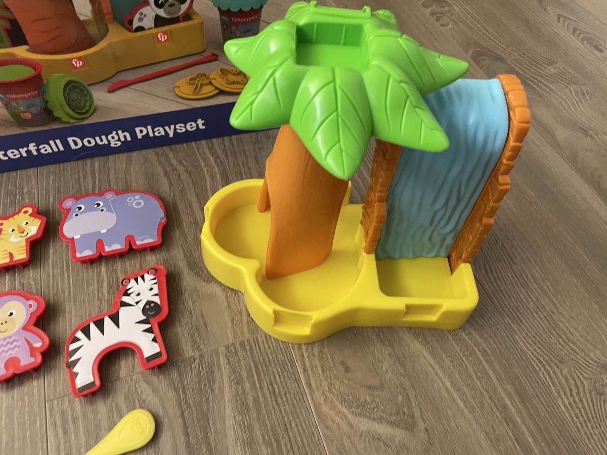 Fisher-Price Giocattoli: Fisher-Price Pâte à modeler cascade animaux – Usato da Sierre venduto da Ruyfigas 2