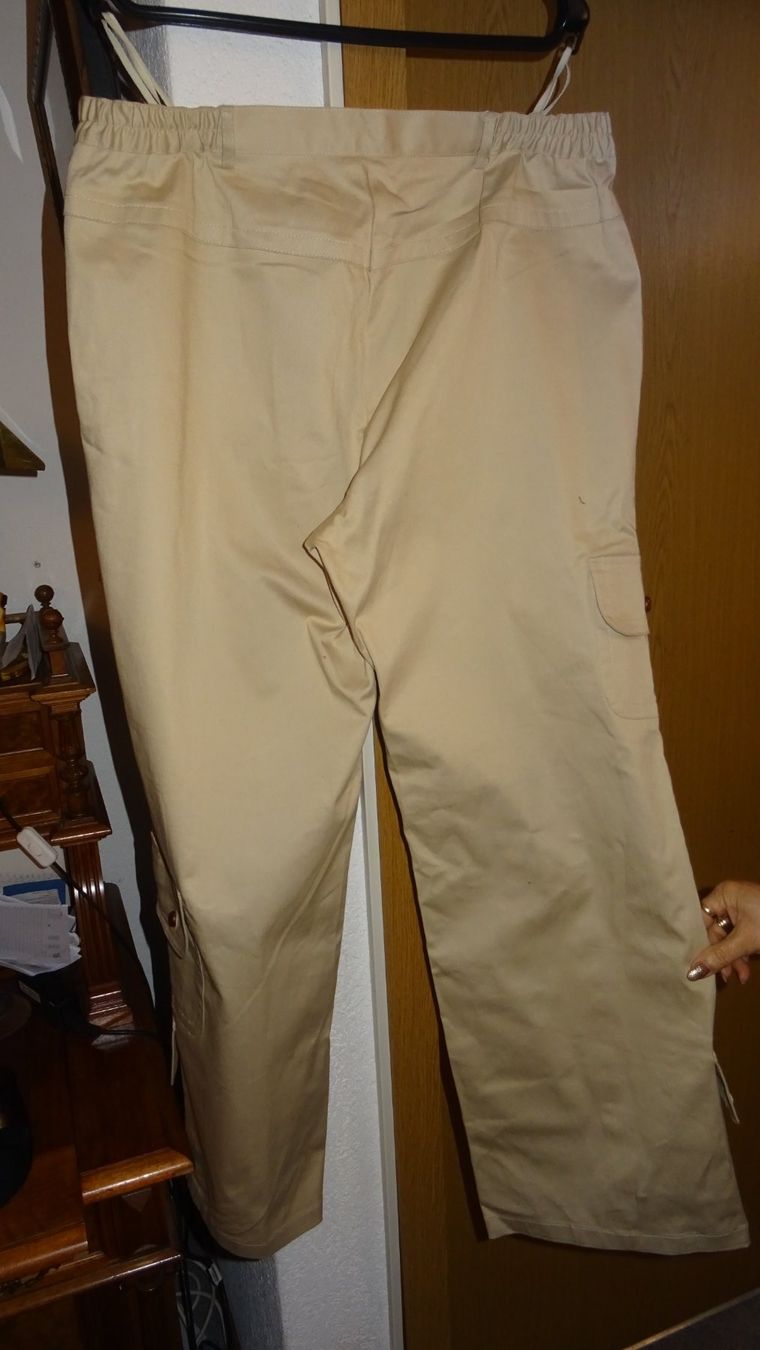 Pantaloni: NEUE DAMEN HOSE  GROSSE 48. – Nuovo (secondo la descrizione) da Burgdorf venduto da stein12 2