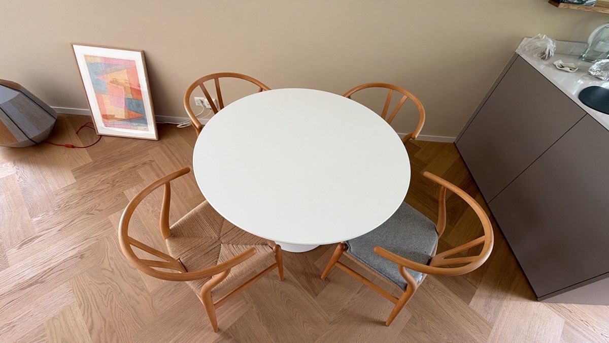 Tavoli: Saarinen tulip table 107cm – Nuovo (secondo la descrizione) da Zürich venduto da d_o_sw6s 2