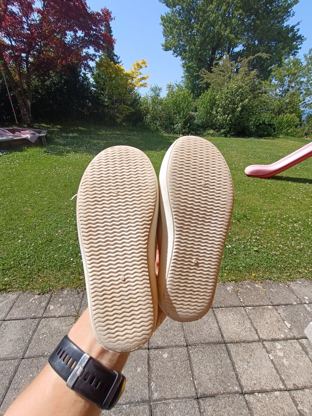 H&M Schuhe für Jungen: Leichte Kinder Sommerschuhe, Grösse 26 / US 9 – Gebraucht aus Berikon von mezzze 4