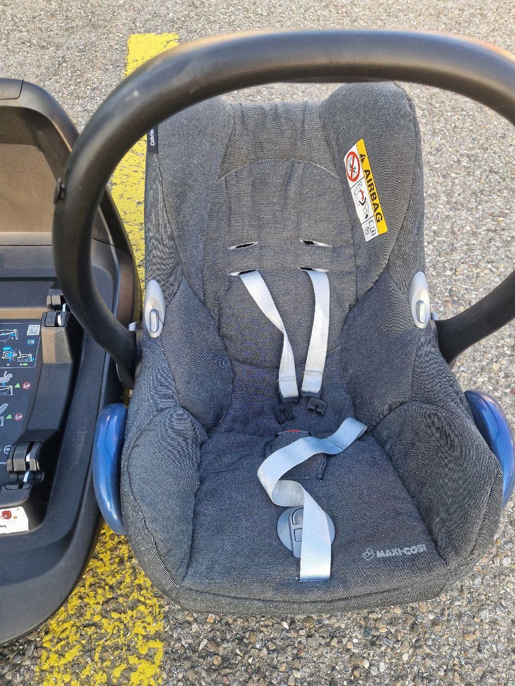 Maxi-Cosi Seggiolini per auto: Maxi-Cosi – Usato da Hombrechtikon venduto da Katrin.s 4