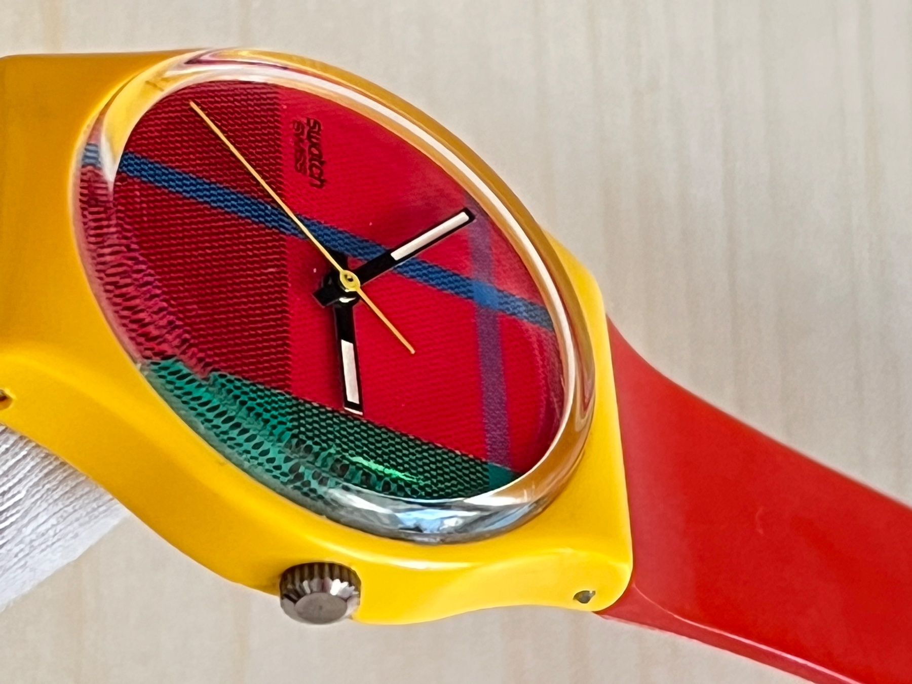 Swatch Uhren: Swatch Uhr, Klassiker, , tolles Design! – Gebraucht aus Grenchen von chththl 6