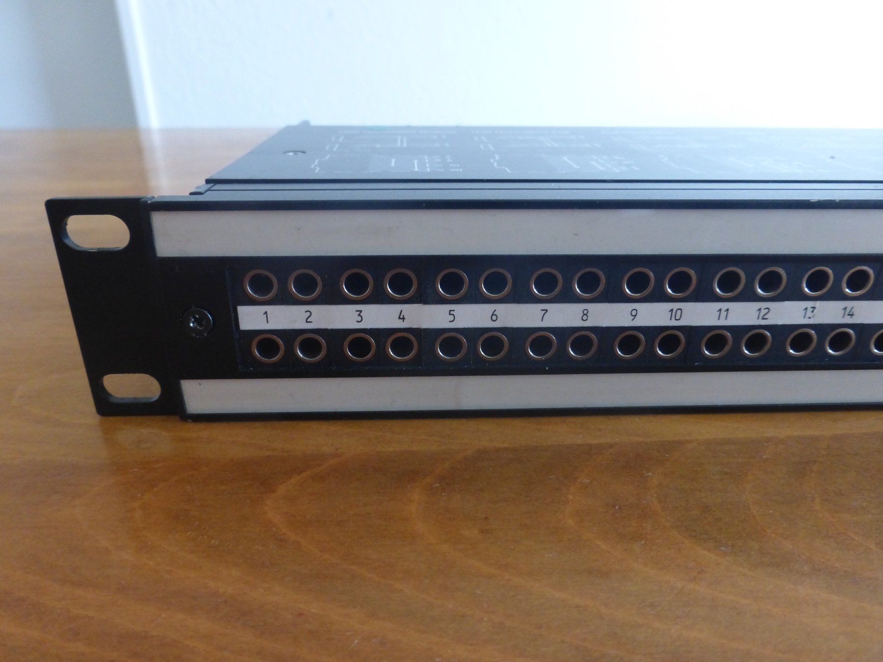 Neutrik Cavi: Neutrik NPPA TT PT Patchbay Nr.2 – Usato da Zumikon venduto da psisound 1