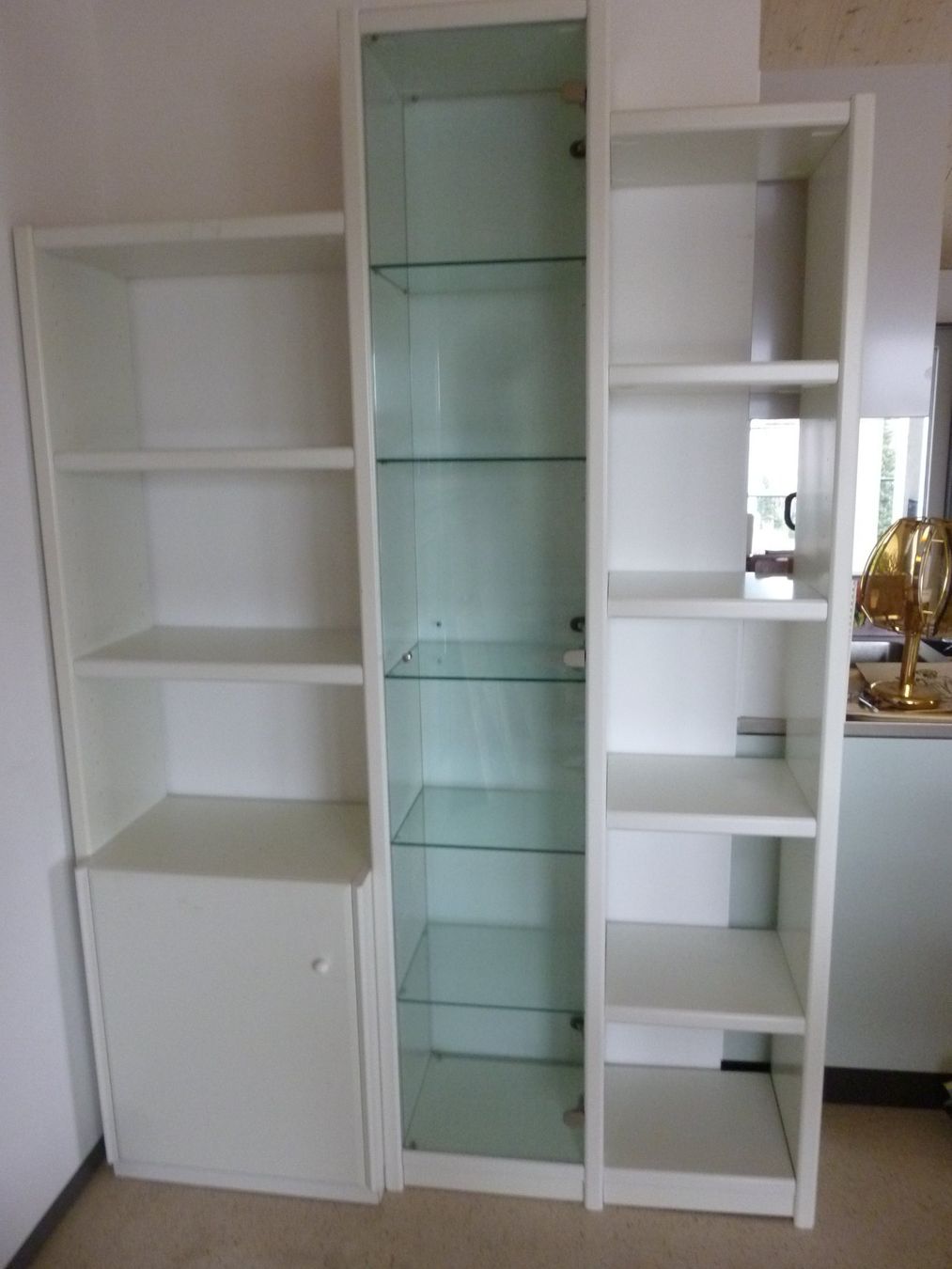 Regale: Schönes weisses Regal. – Gebraucht aus Waldkirch von ggs_w86s
