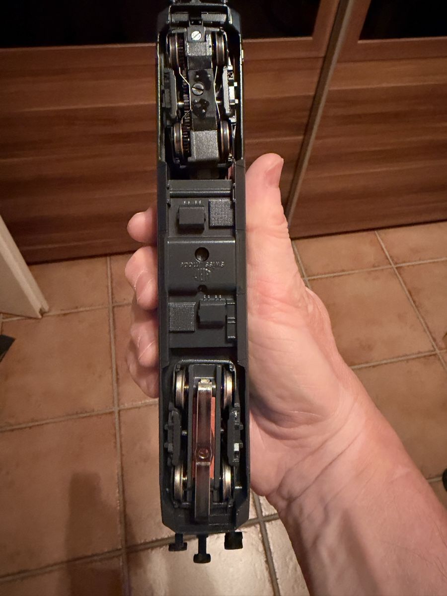 Hag Modellini di ferrovie: HAG Re460 H0 WS digital – Usato da Regensdorf venduto da Basc 3