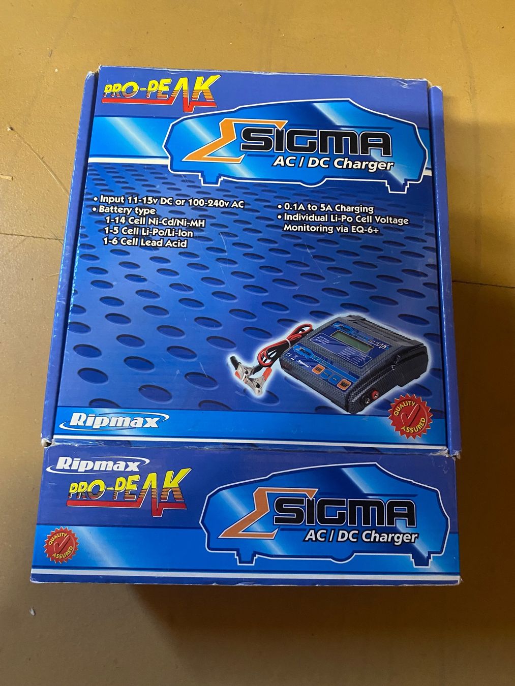 Akkus, Ladegeräte & Netzgeräte: Ripmax Sigma Pro Peak Ladegerät AC/DC – Gebraucht aus Zürich von mcm_glx2 1