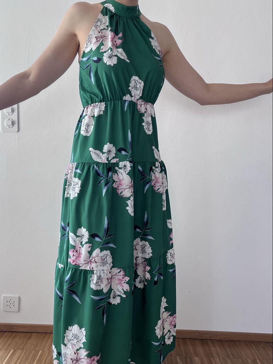 Shein Vestiti: Summer Dress (M) – Usato da Uster venduto da dod_h6nw