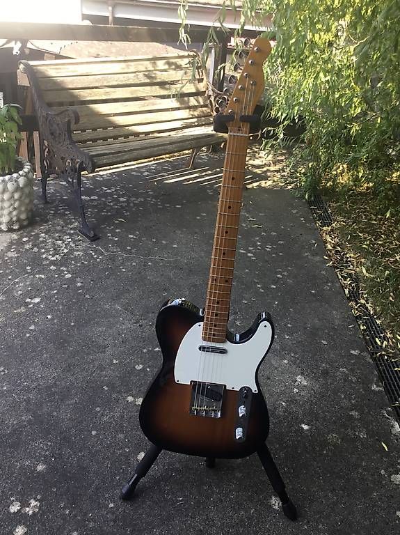 Fender Strumenti musicali: Fender Telecaster Vintera 50s MN mit Tasche u Gurt – Usato da Duggingen venduto da Singfogel 2