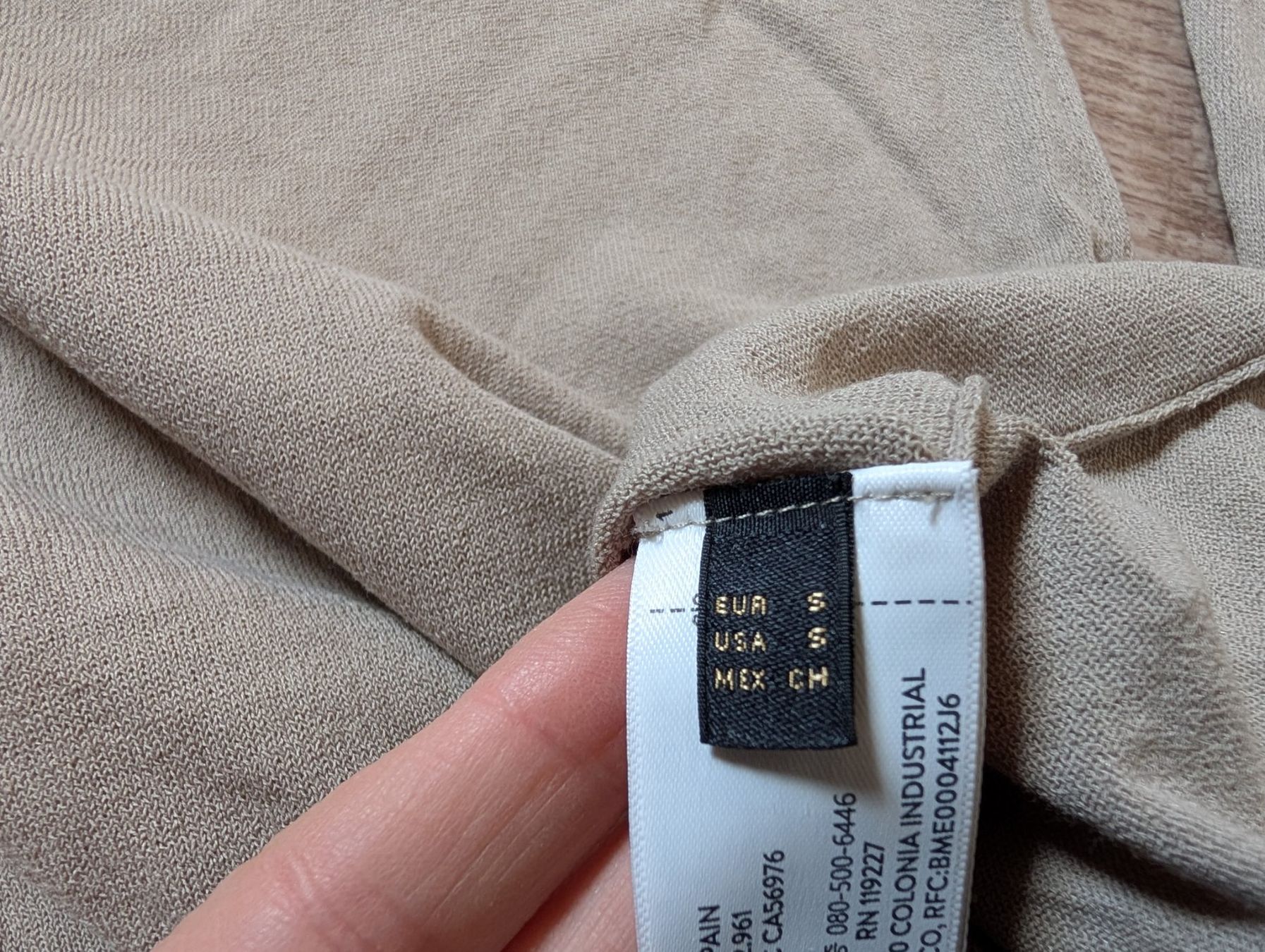 Massimo Dutti Pullover & Sweatshirts: Massimo Dutti sweater S – Gebraucht aus Zermatt von msz_nb9h 2