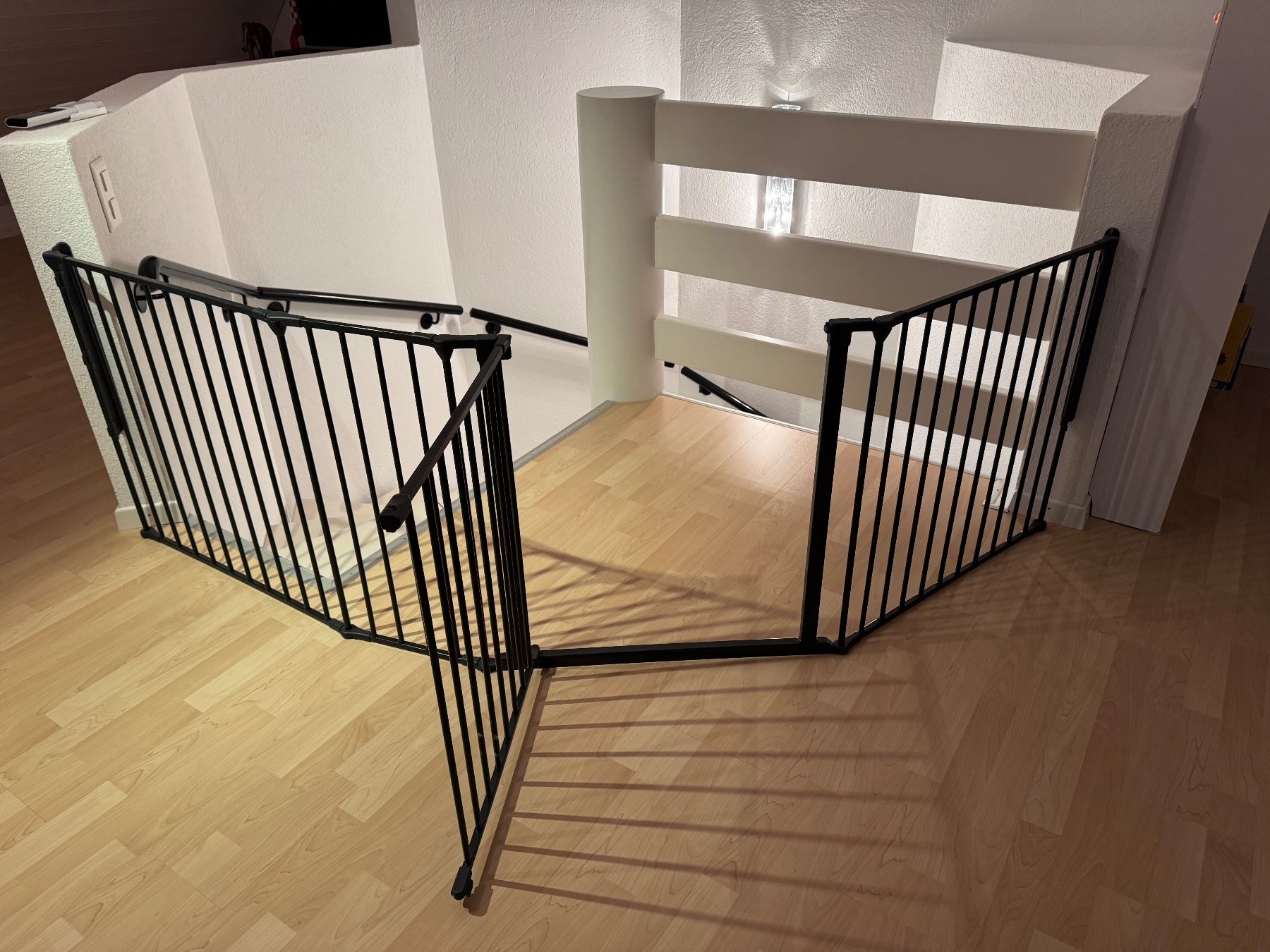 Tutto per la sicurezza: Baby/Kinder Absperrgitter – Usato da Langenthal venduto da chirlis 4