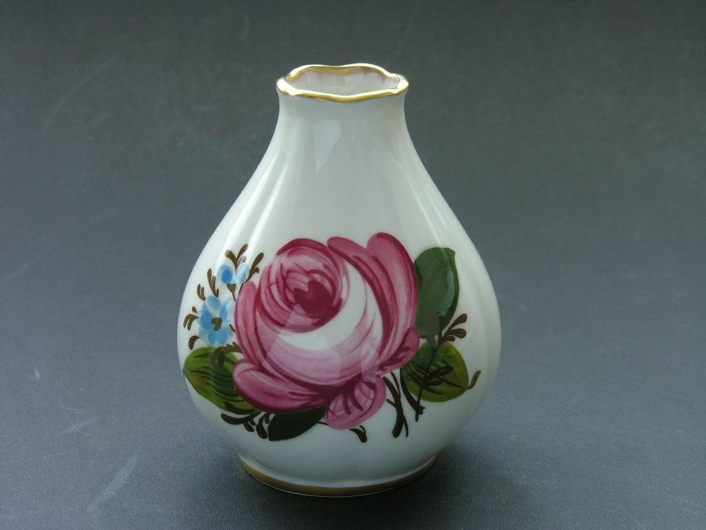 Vase & Récipients: Hübsche Vase von Langenthal – Neuf (Voir description) à Zürich par LodgE-21
