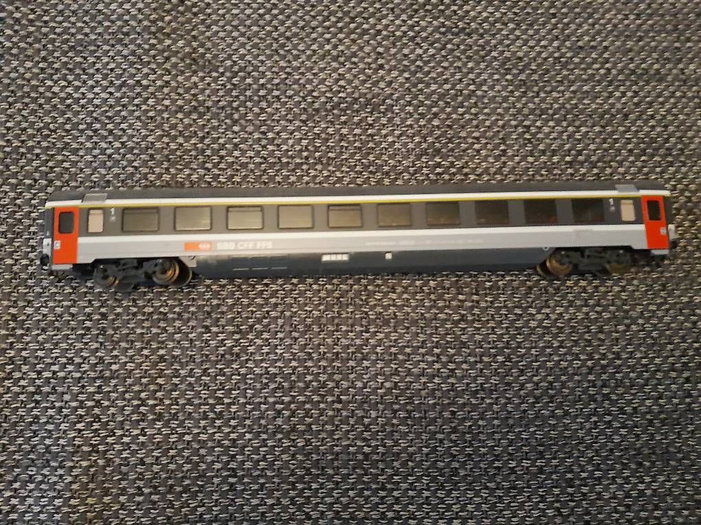 Märklin Modellini di ferrovie: Märklin, Interregiowagen SBB – Usato da Gossau SG venduto da wri_m9b2