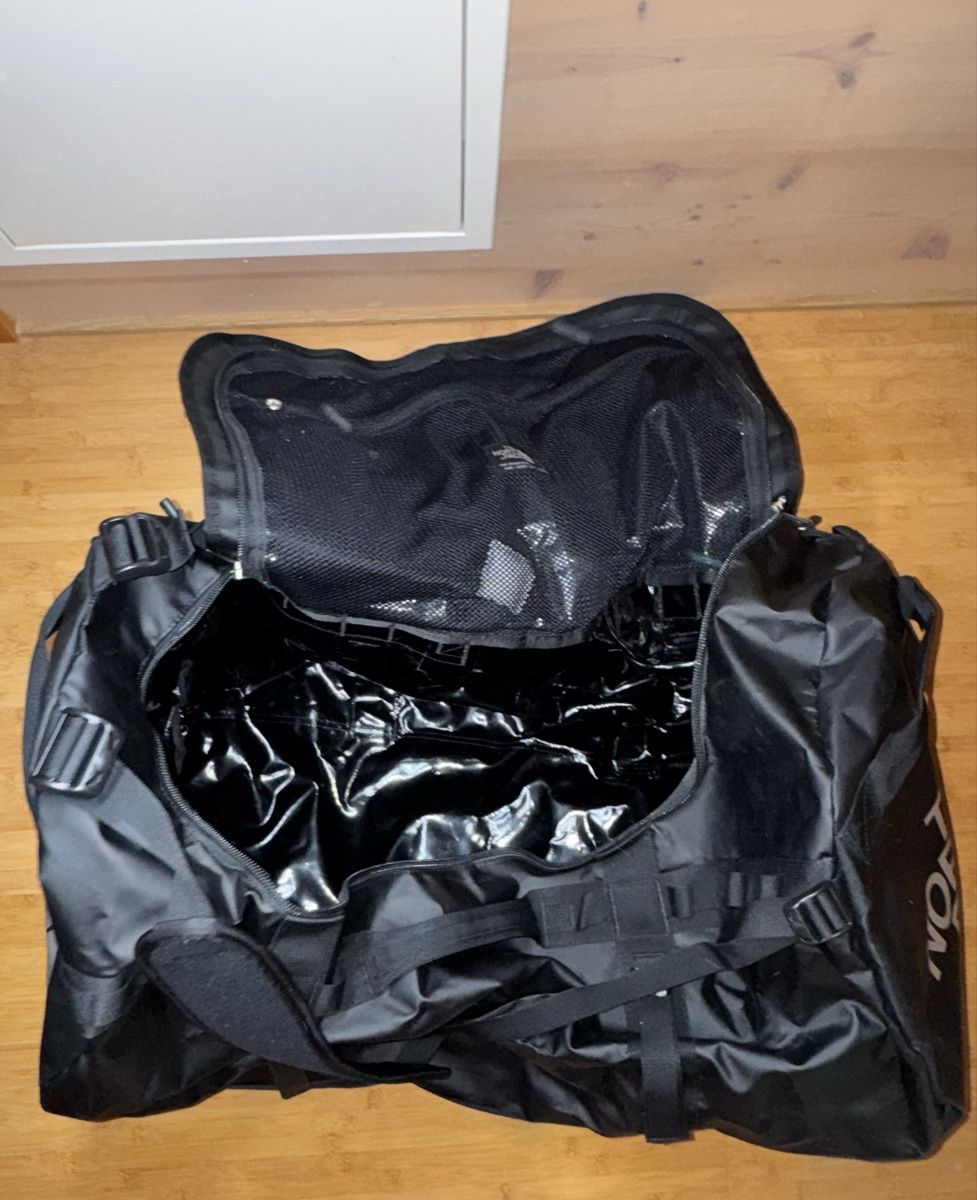 North Face Borse: The North Face Tasche XXL – Usato da Brienz BE venduto da jeyjeyyyyy 4