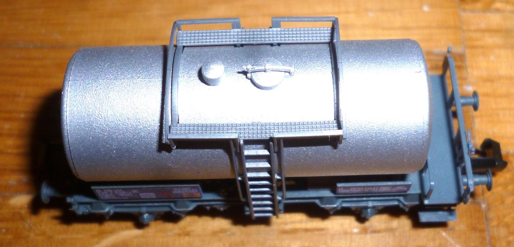 Fleischmann Modellini di ferrovie: Kesselwagen Lonza – Nuovo e nell'imballaggio originale da Langenthal venduto da Tbraunbaer 2