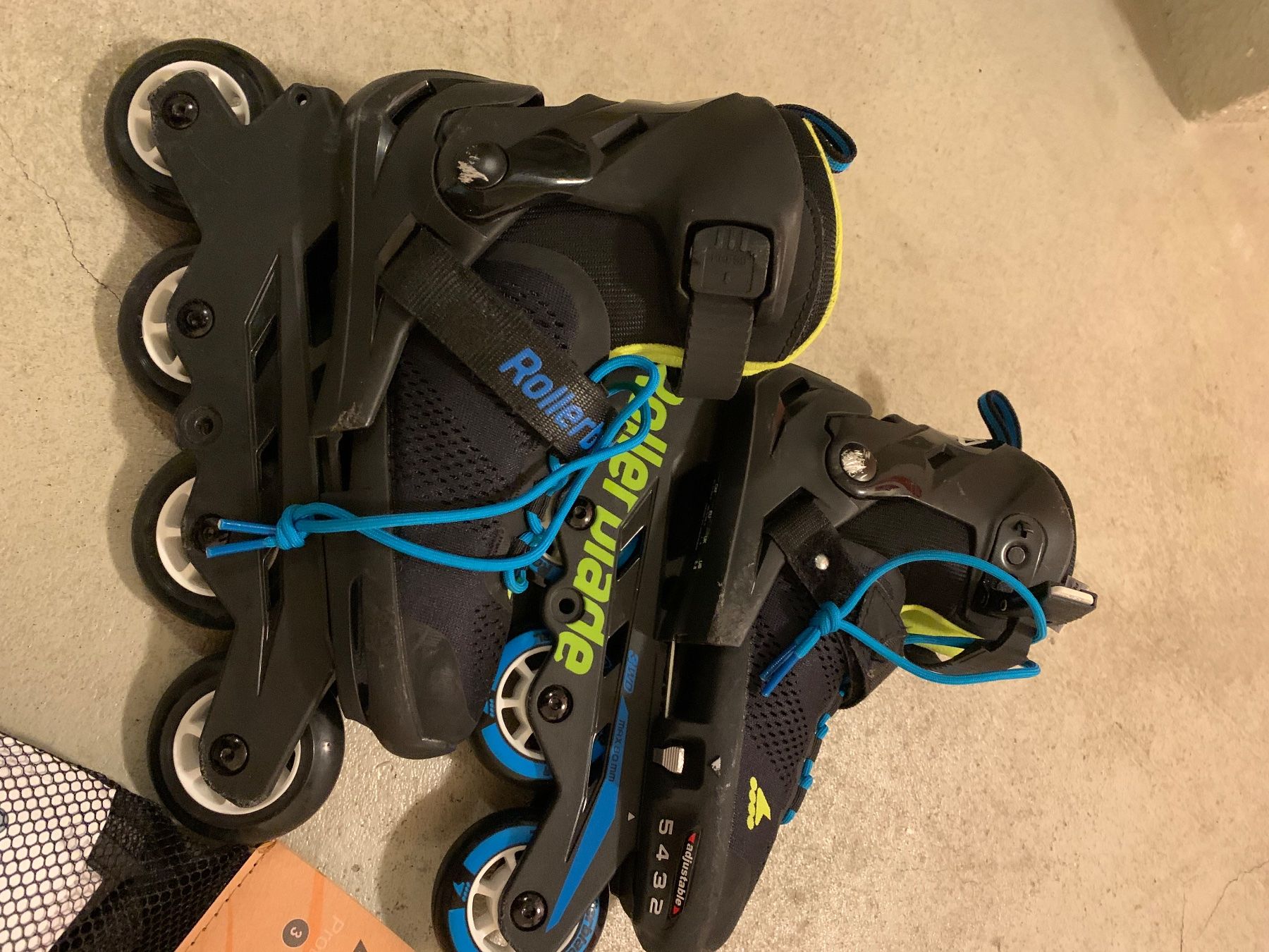 Inline-Skating & Rollschuhe: Inline Skates Rollerblade Arrow Gr. 33-36.5 gebraucht – Gebraucht aus Zürich von ksc_qs68 1