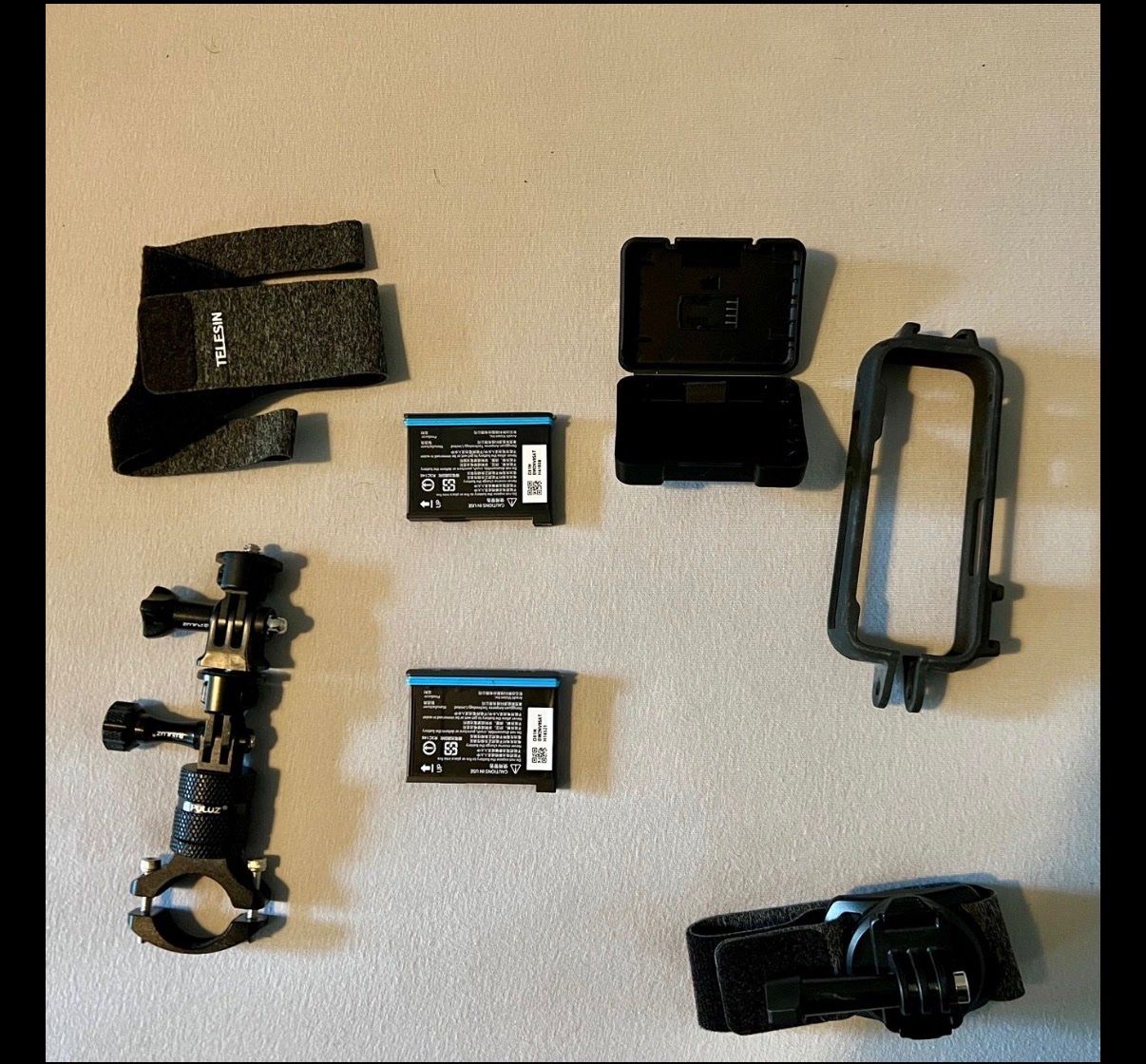Insta360 Action Cam: Insta360 X3 Action Cam mit 2 Akkus – Gebraucht aus Grenchen von Pmax 3