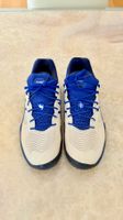 Asics Court FF 2 Novak Tennisschuhe Gr. 44 Weiß Blau
