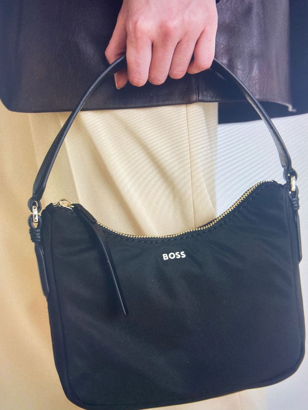Hugo Boss Taschen für Damen: Handtasche BOSS – Gebraucht aus Bösingen von Trigusik 1