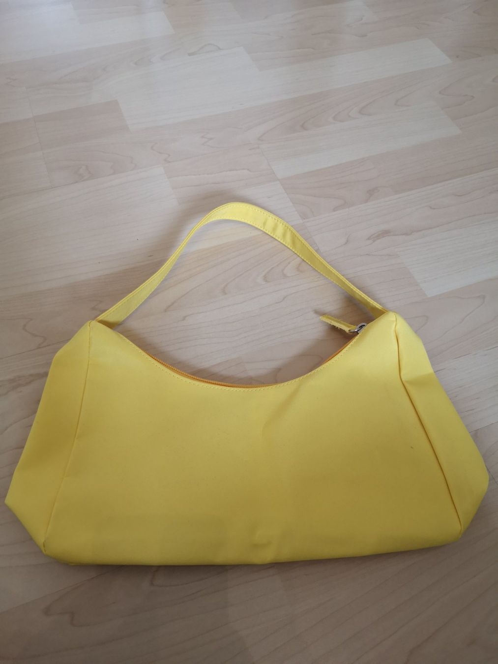 Borse da donna: Handtasche gelb – Usato da Büttikon AG venduto da PAM120319 1