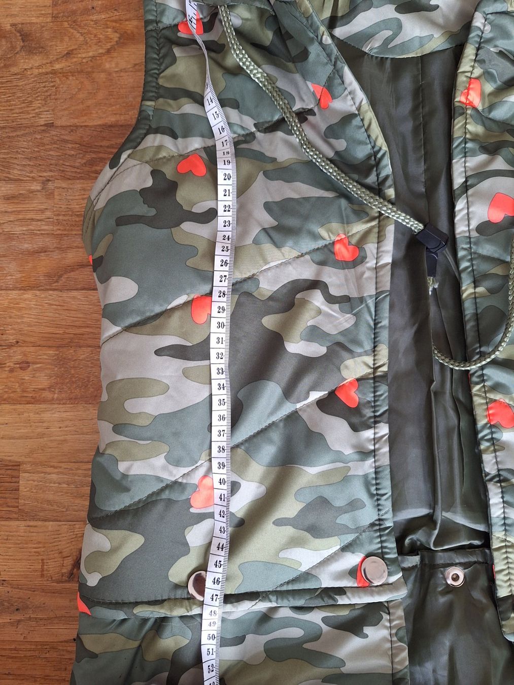 Gilet & Giacche senza maniche: Coole Camouflage Weste mit Kapuze – Usato da Brügg BE venduto da gordis 4