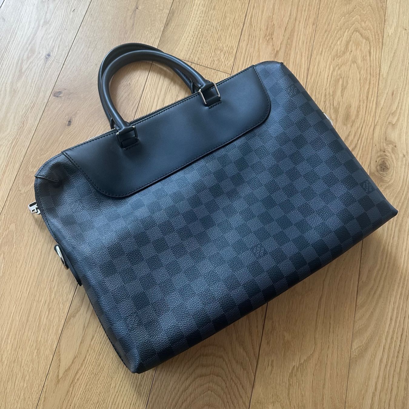 Louis Vuitton Valigie & Borse: Louis Vuitton Laptoptasche – Nuovo (secondo la descrizione) da Gutenswil venduto da sun-rose333