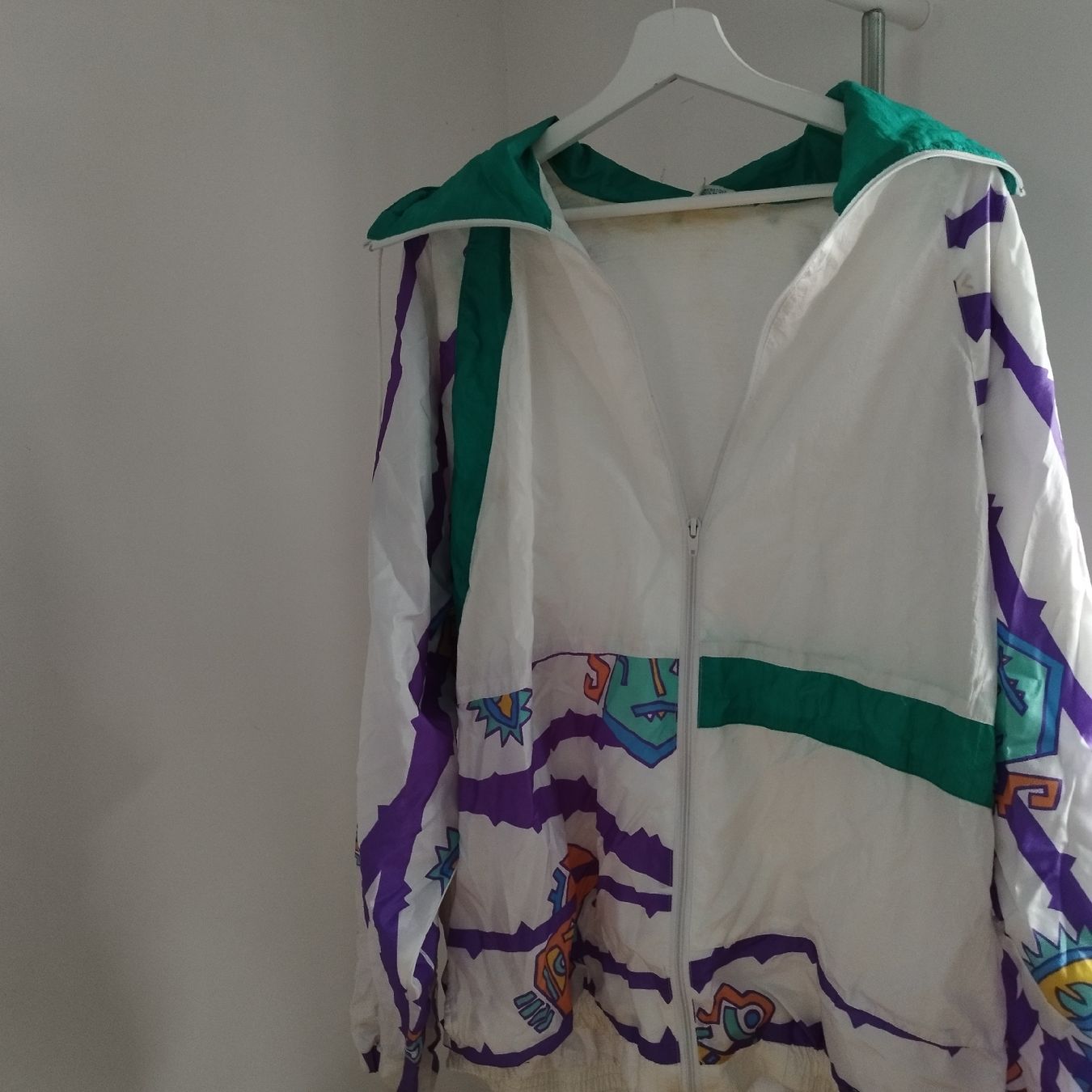 Jacken: Stylische 90er Jahre Windjacke – Gebraucht aus lommis von inf_thv8 1