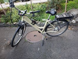 E-Bike Zenith Bikes beige