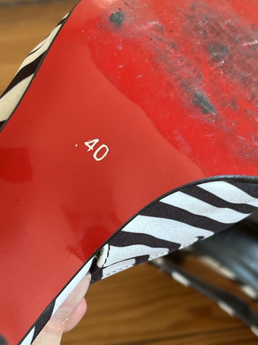 Damenschuhe: Slingpumps Zebra-Muster Grösse 40 gebraucht – Gebraucht aus Zürich von eggasch 3