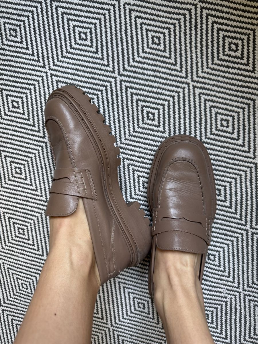 Massimo Dutti Scarpe da donna: Massimo Dutti Beige Leather Loafer – Usato da Zürich venduto da ari_cr2f 3
