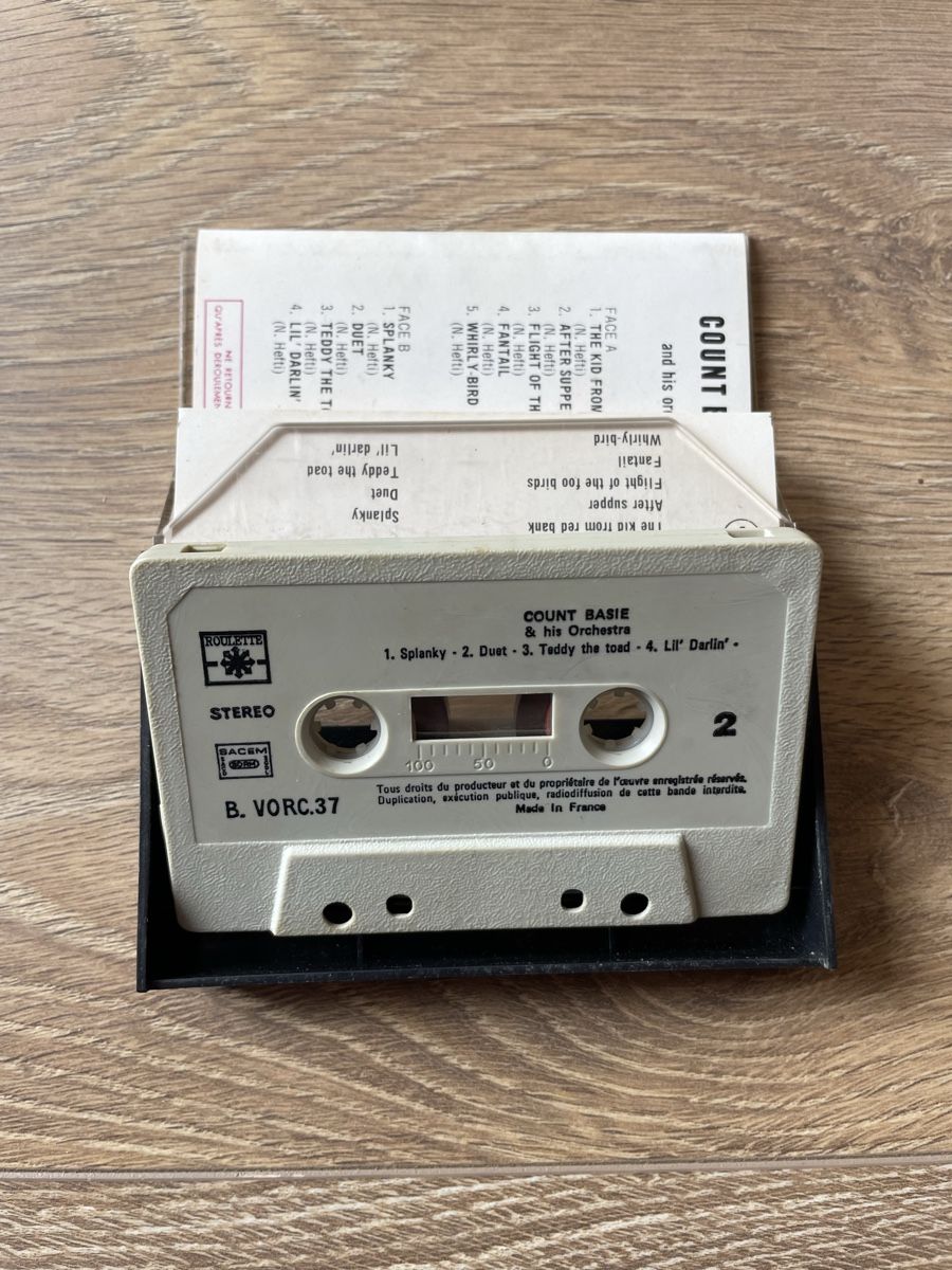 Musicassette: Cassette audio - Count Basie & his orchestra - Jazz – Usato da Lonay venduto da ju-71 3