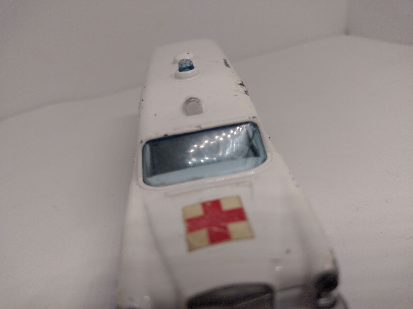 Matchbox Modellautos: Matchbox SpeedKings Mercedes "Binz" Ambulance – Gebraucht aus La Chaux-de-Fonds von Pierrot8404 1