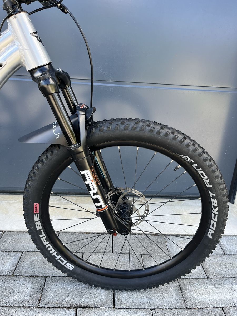 Early Rider Biciclette: Early Rider Hellion 24 Kinder Velo Mtb – Usato da Riedtwil venduto da ste_6ft2 4