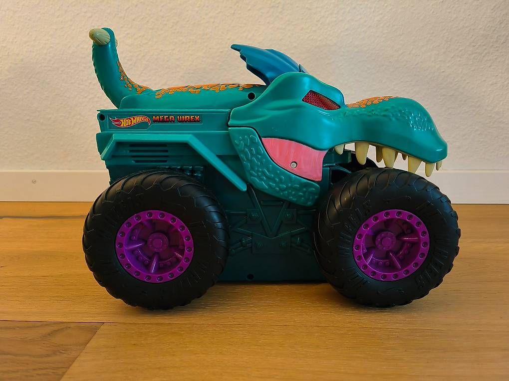 Hot Wheels Spielzeuge: Hot Wheels Monster Truck - Auto Chompin' Mega-Wrex – Gebraucht aus Steinhausen von surfero