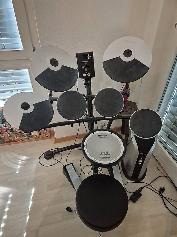 Roland Strumenti musicali: Schlagzeug – Usato da Tann venduto da Ptiger29