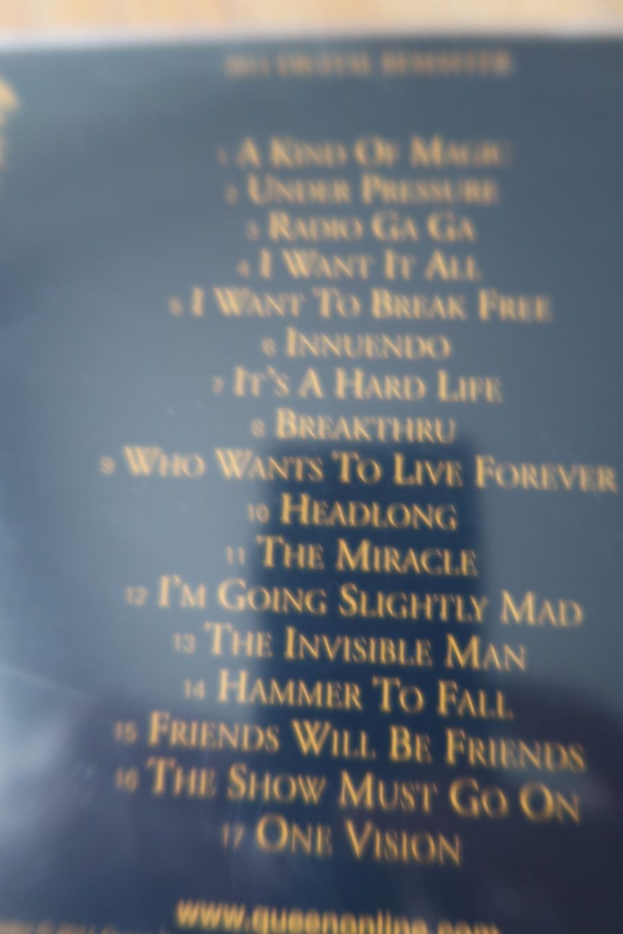 CD: QUEEN - GREATEST HITS II - DIGITALY REMASTERED - CD – Usato da Basel venduto da Patiscat 2
