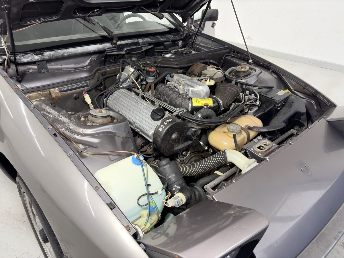 Porsche Autos: Porsche 924  – Defekt aus Kilchberg ZH von mrzh8000 8